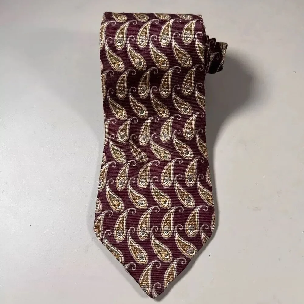 Brooks Brothers Makers‎ Neck Tie Silk Red Paisley All Over Print Made In USA
